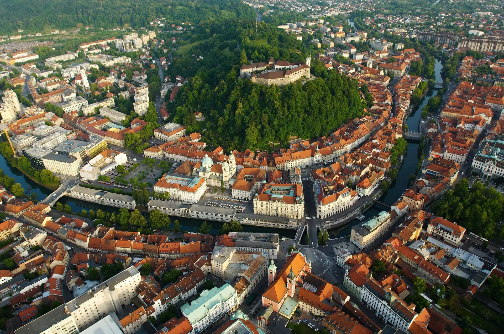 Smart Slovenia skyline